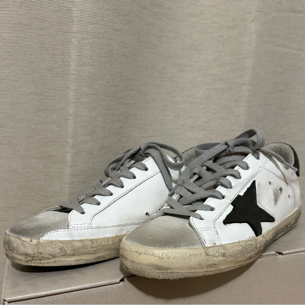 Golden Goose Superstar Sneakers - Picture 4 of 8